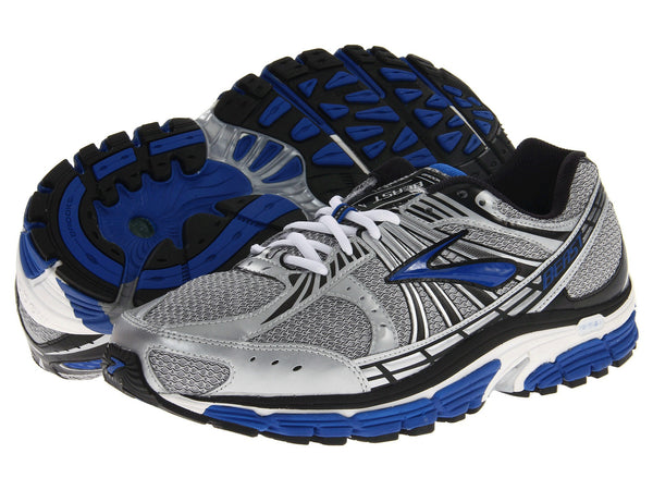 Brooks beast sale 12 womens red